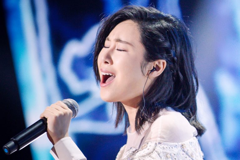 Zhang Liyin surprises fans with the